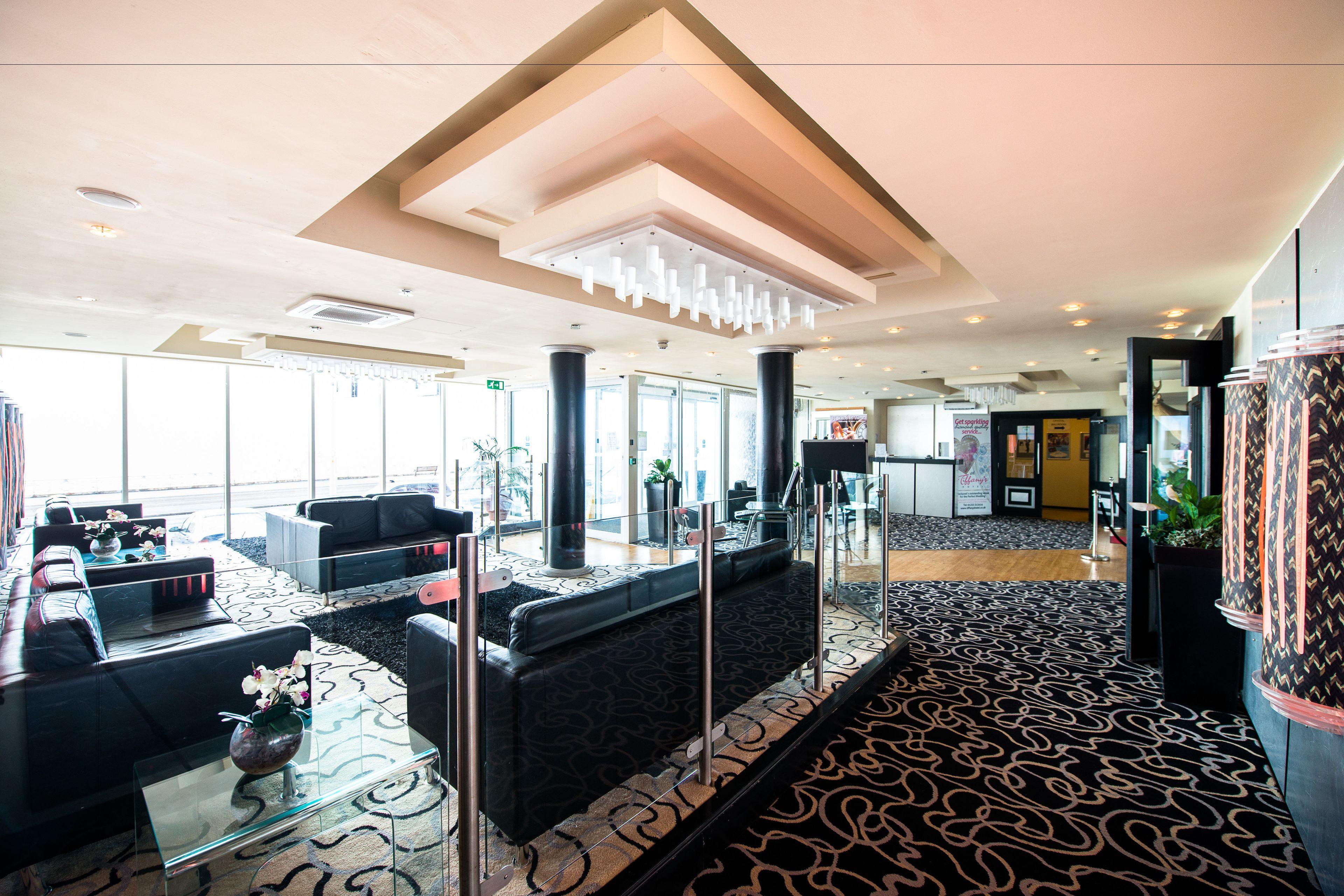 Tiffany'S Hotel — Photos 3
